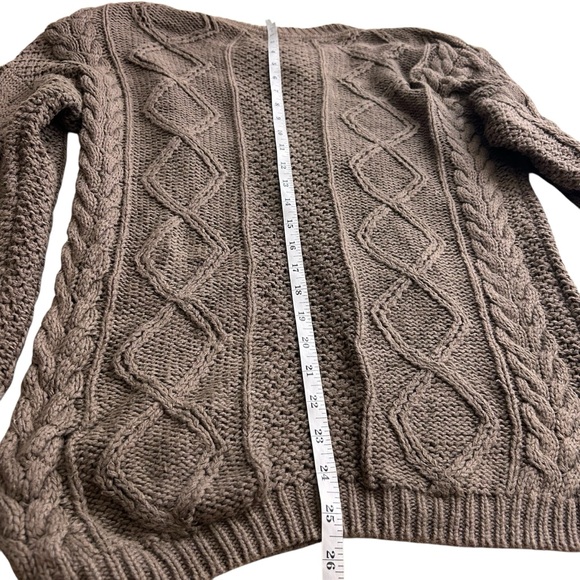 Vtg Hunters Run Women’s Cable Knit Henley Sweater. Size M - Picture 8 of 8